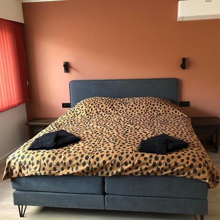 Ros'A Tourist & Business Appartment 덴데르몬데 외부 사진