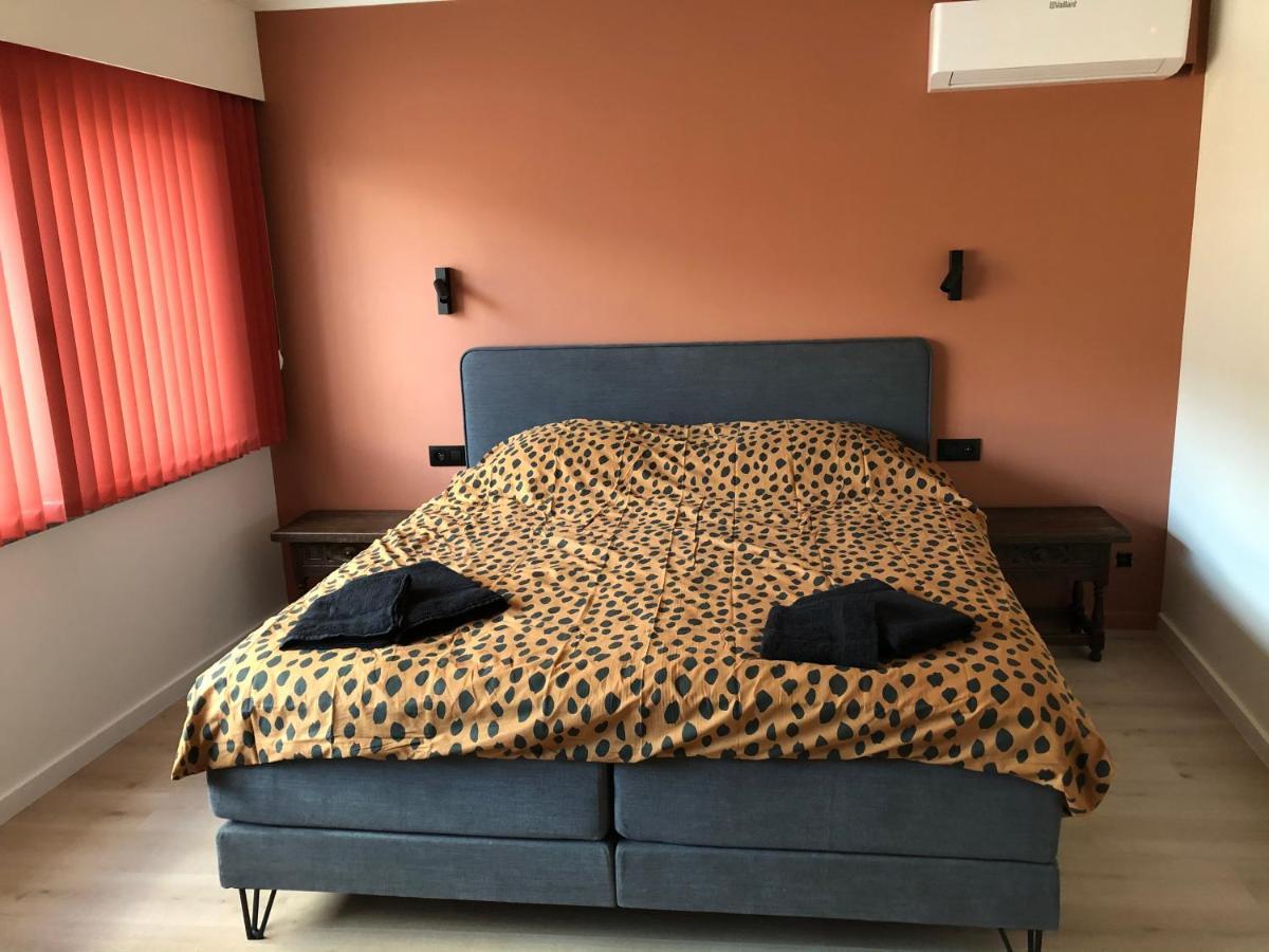 Ros'A Tourist & Business Appartment 덴데르몬데 외부 사진